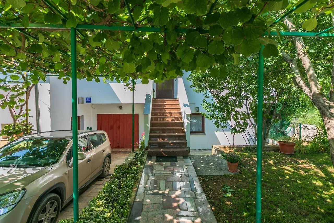 Apartments Pool Fazana