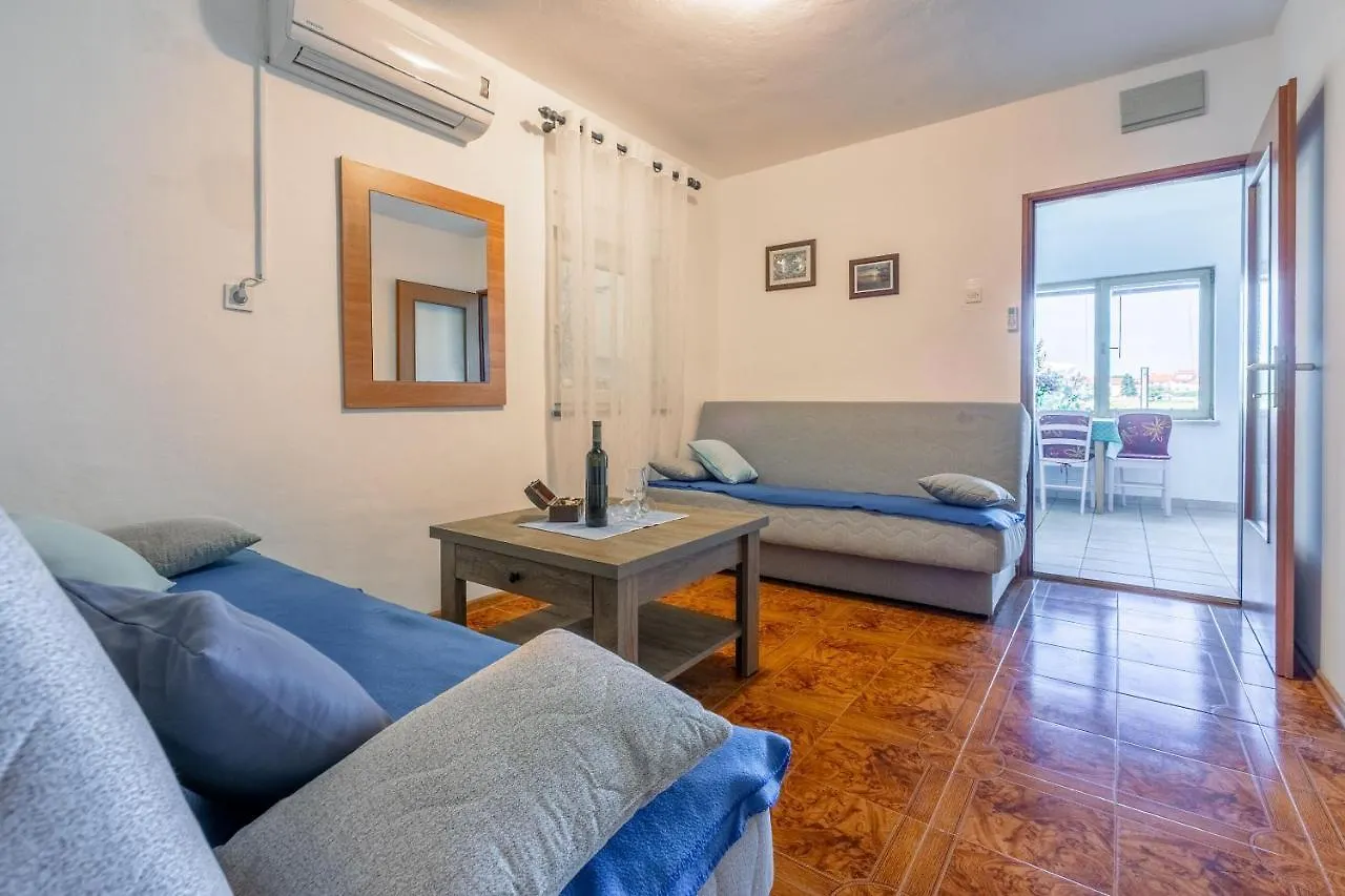 Apartments Pool Fazana Croatia