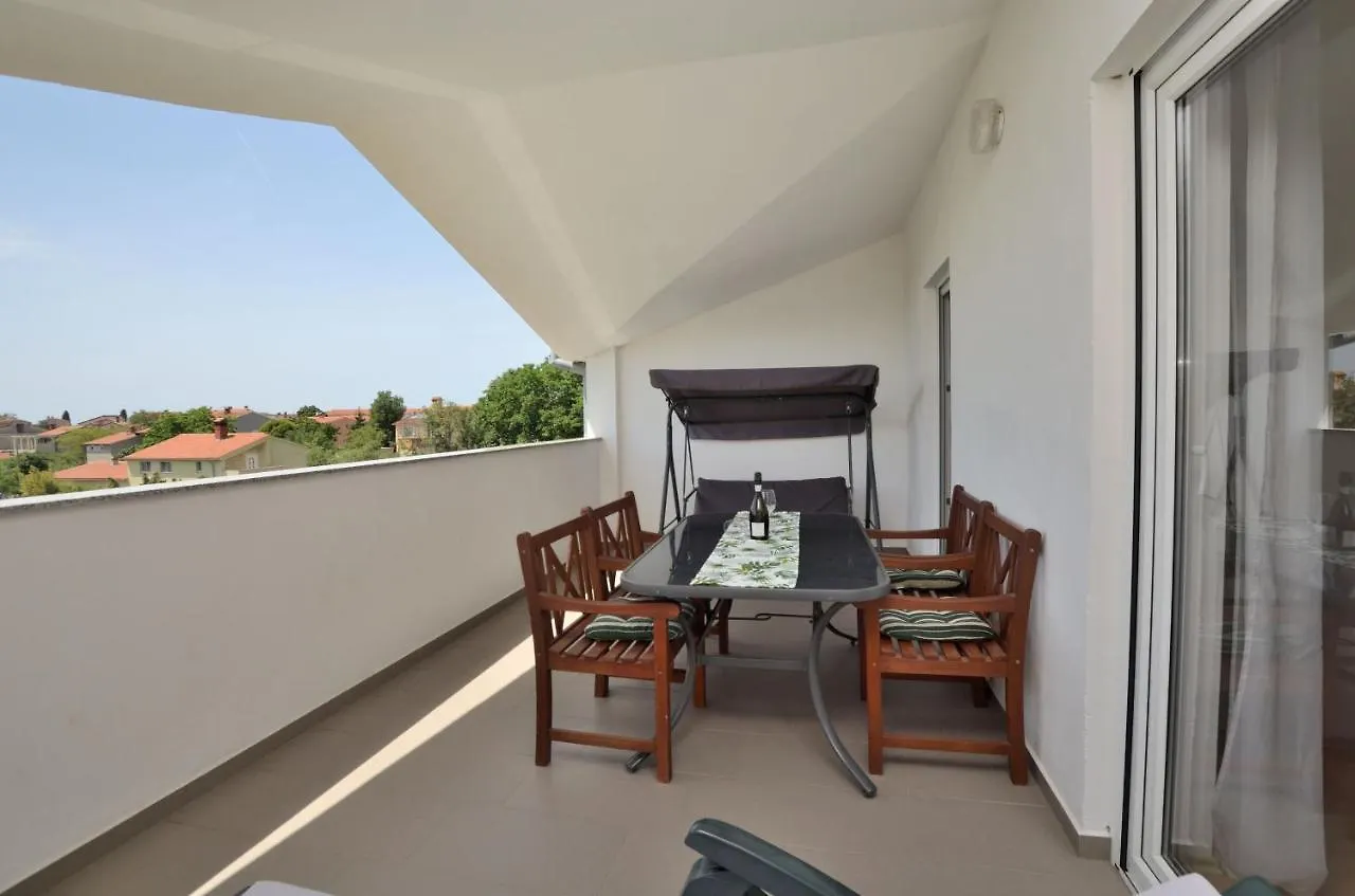 Apartments Pool Fazana 0*,  Croatia