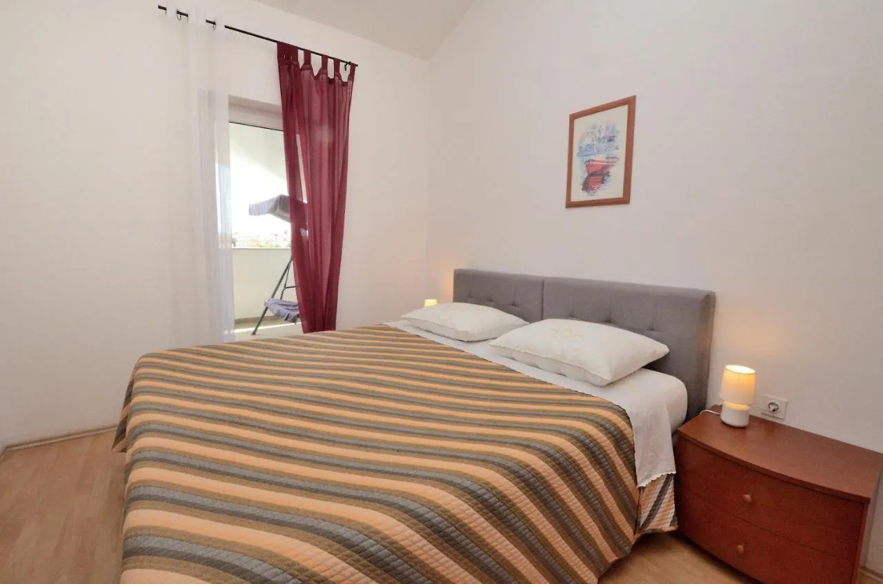 Apartments Pool Fazana Croatia