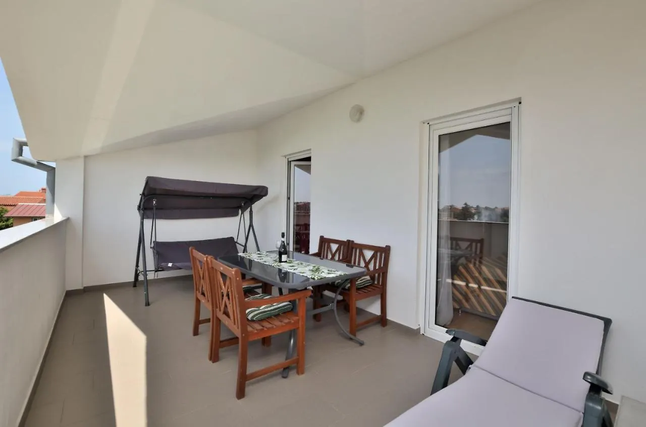 Apartments Pool Fazana